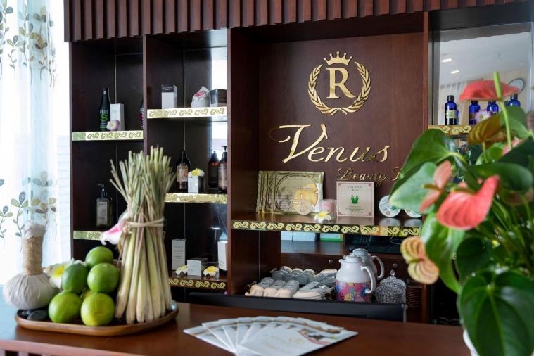 Regalia Gold Nha Trang Hotel